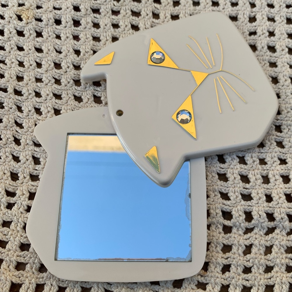 Vintage 1987 White Gold Cat Compact Dual Mirror Rhine… Gem